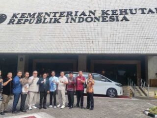 Pemerintah Akan Berikan Kepastian Hukum Bagi Desa dan Masyarakat di Kawasan Hutan Lindung Register 38