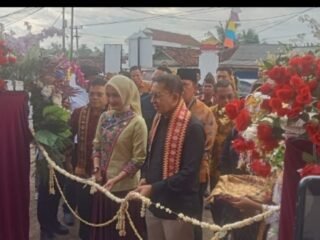 Fadli Zon Menteri Kebudayaan RI Hadiri Peresmian Gedung Koleksi Situs Taman Purbakala