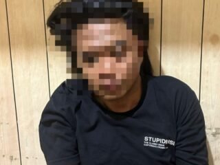 Pelaku Kasus Kekerasan dan Eksploitasi Anak Diborgol Polisi