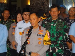 Kapolda Lampung Dan Forkopimda Monitoring Pengamanan Dan Jalannya Ibadah Natal Gereja Di Bandar Lampung