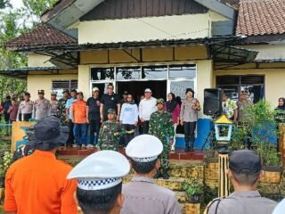Forkopimda Lampung Timur Gotong Royong, Bersih-Bersih di Irigasi Way Curup