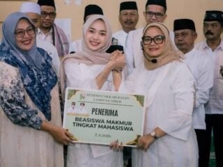 Intan Putri Juara KDI asal Lampung Timur Dapat Beasiswa Pendidikan