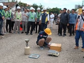 Pemprov Bangun Jalan Lampung Timur, Target 2026 Mulus