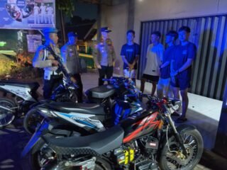 Antisipasi C3 Dan Balap Liar Polsek Bandar Sribawono Gelar Patroli KRYD Tengah Malem