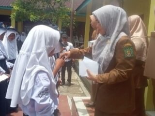 Selesai Revitalisasi APBN 2026, SMPN 2 Babalan Gelar Syukuran dan Santuni 56 Anak Yatim dan Piatu