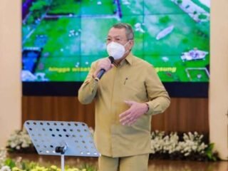 Jaga Kesehatan di Tengah Abu Vulkanik, Benyamin Imbau Warga Tangsel Gunakan Masker, Tidak Panik dan Waspada