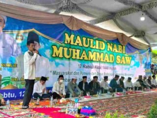 Peringatan Maulid Nabi, Ribuan Warga Padati Lapangan Sukajaya