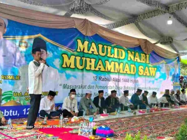 Peringatan Maulid Nabi, Ribuan Warga Padati Lapangan Sukajaya